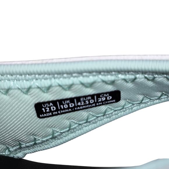 Revitalign Women's Yumi Summer Stripe Flip-Flop in Black 12 NWT - Picture 7 of 9